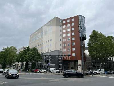 Bureaux 134m² à louer à Villeurbanne