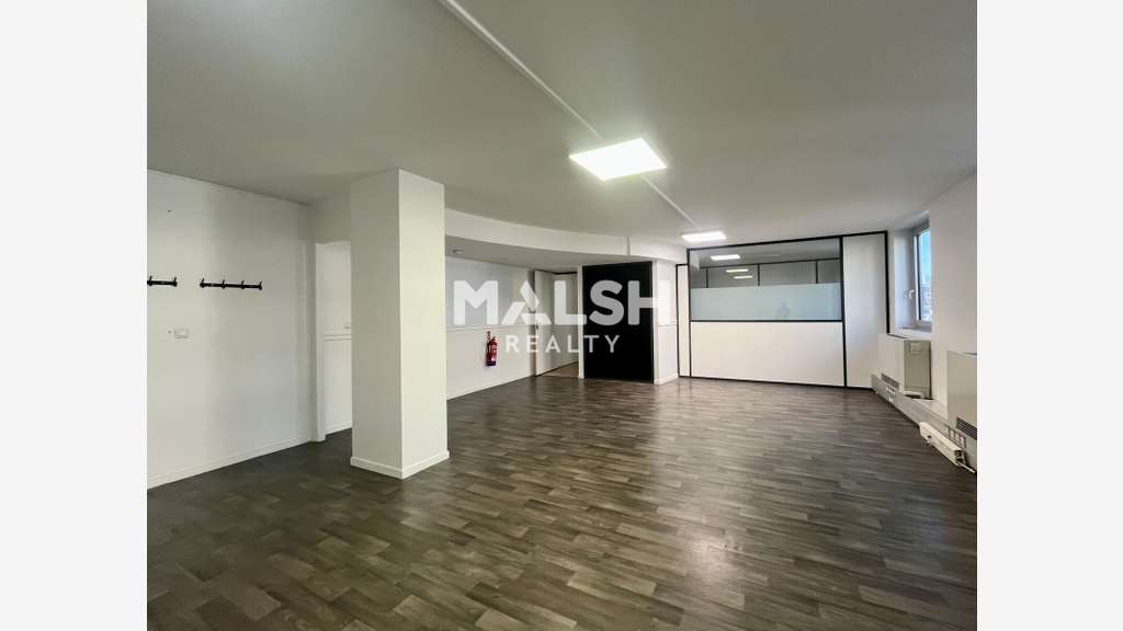 Bureaux à louer 134m² R+1 à Villeurbanne