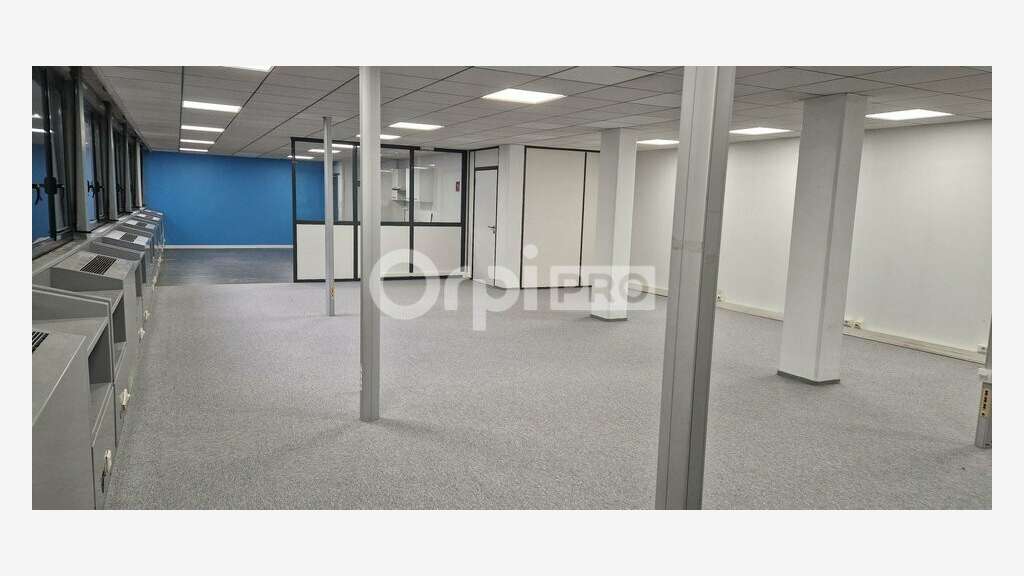 Bureaux 150m² à louer à Villeurbanne
