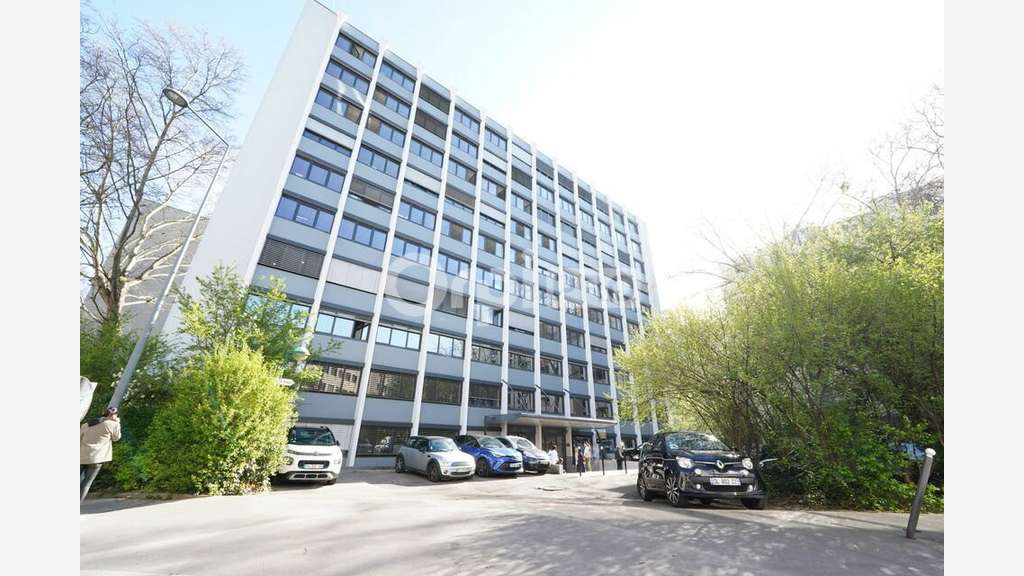 Bureaux 150m² à louer à Villeurbanne