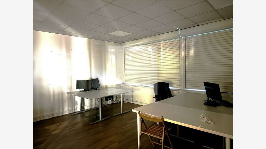 Bureaux 68m² à louer sur axe passant Villeurbanne