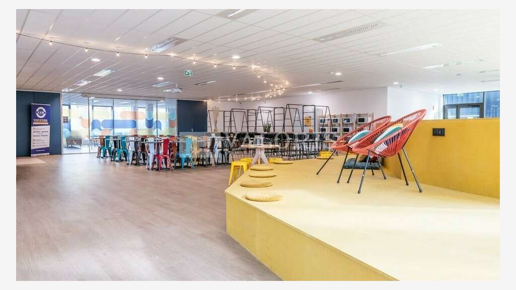 Bureaux ERP à louer à Villeurbanne