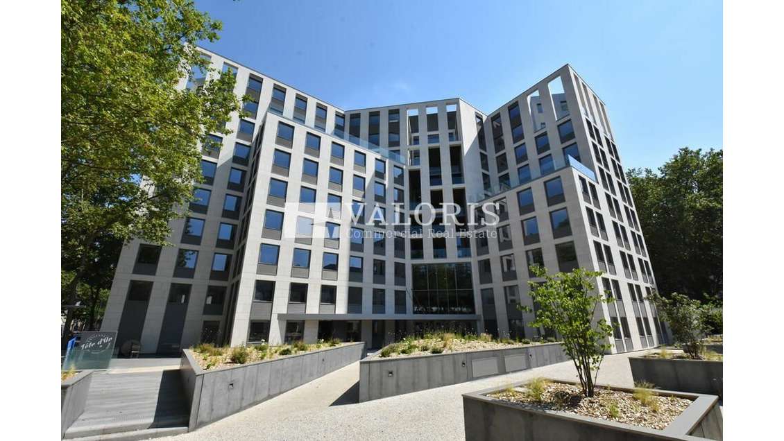VILLEURBANNE - BUREAUX à louer
