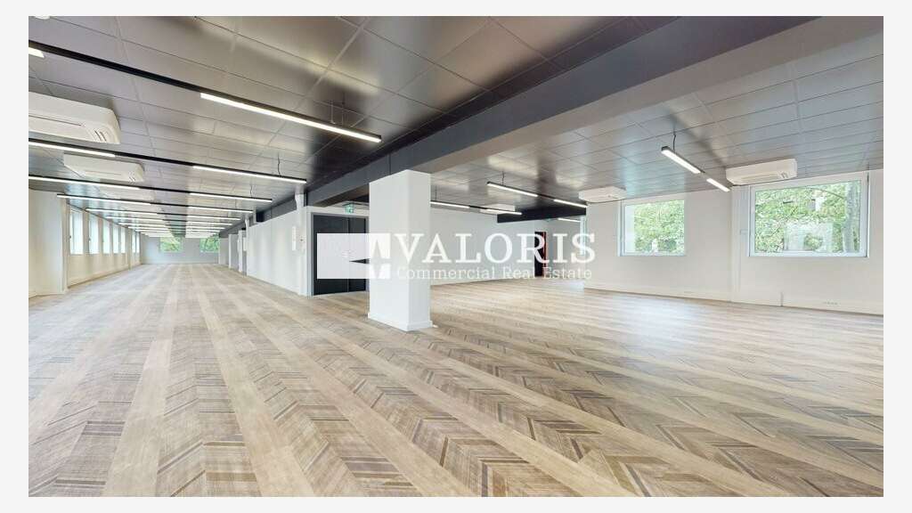 Bureaux divisibles de 2585m² à louer Villeurbanne
