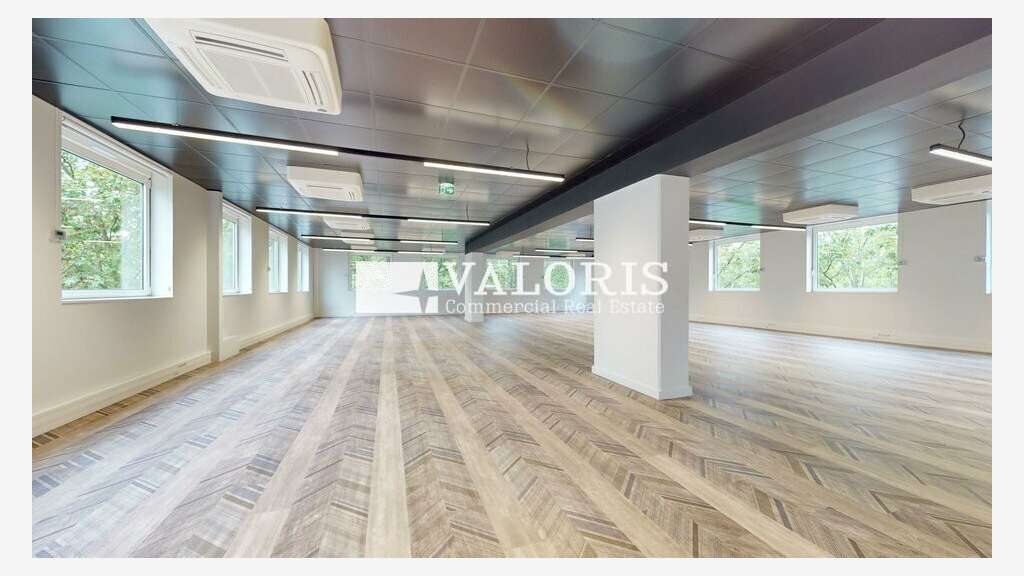 Bureaux divisibles de 2585m² à louer Villeurbanne