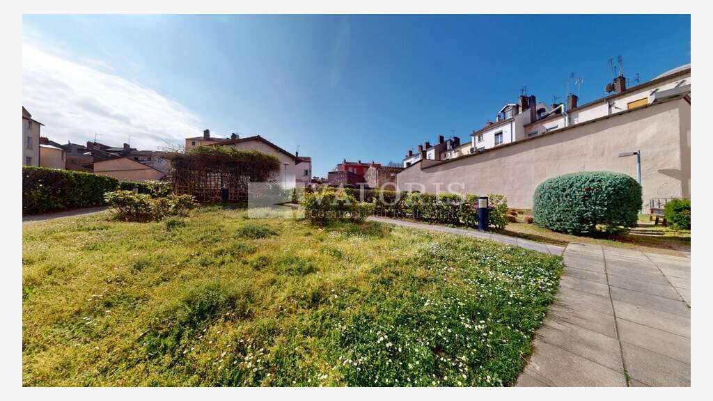 Bureaux 447m² très bon état à louer à Villeurbanne