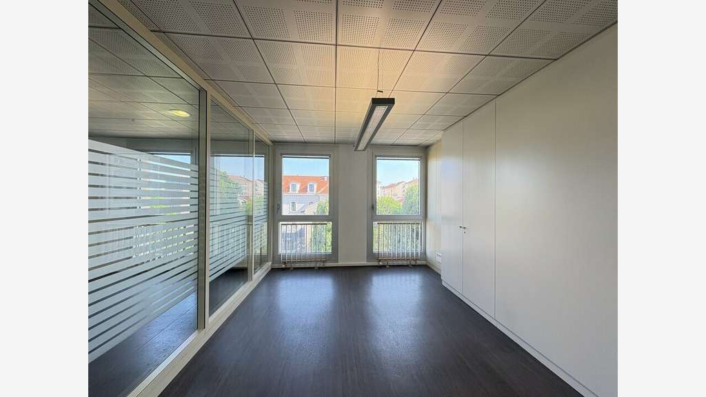 Bureaux fonctionnels à louer à Villeurbanne