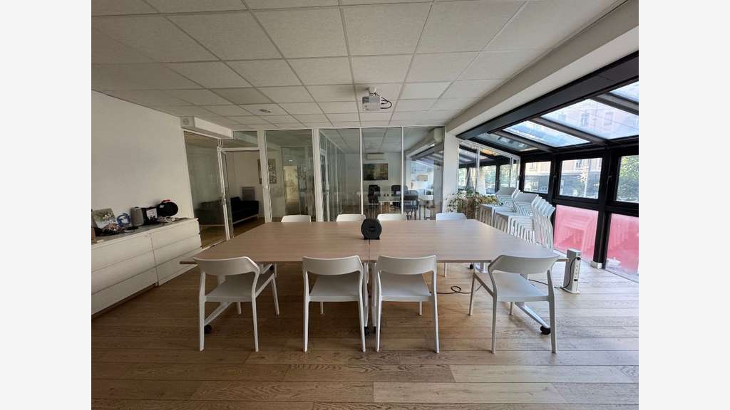 A louer bureaux de 79m² à Villeurbanne Charpennes