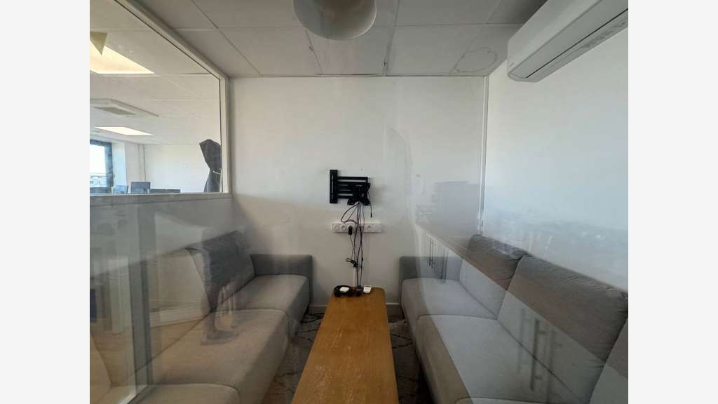 A louer bureaux de 83m² à Villeurbanne Charpennes