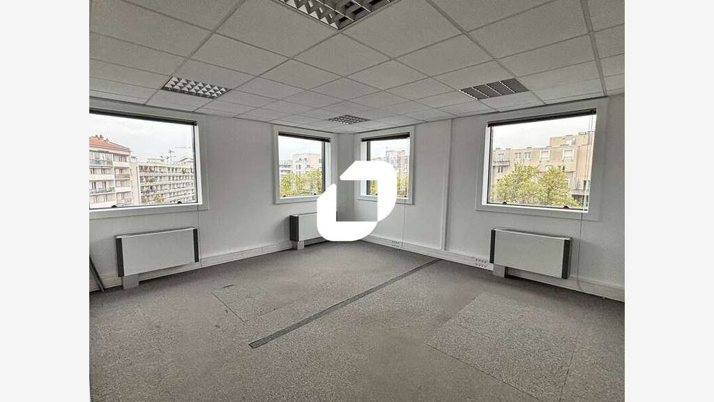 A louer Bureaux 461m² Villeurbanne
