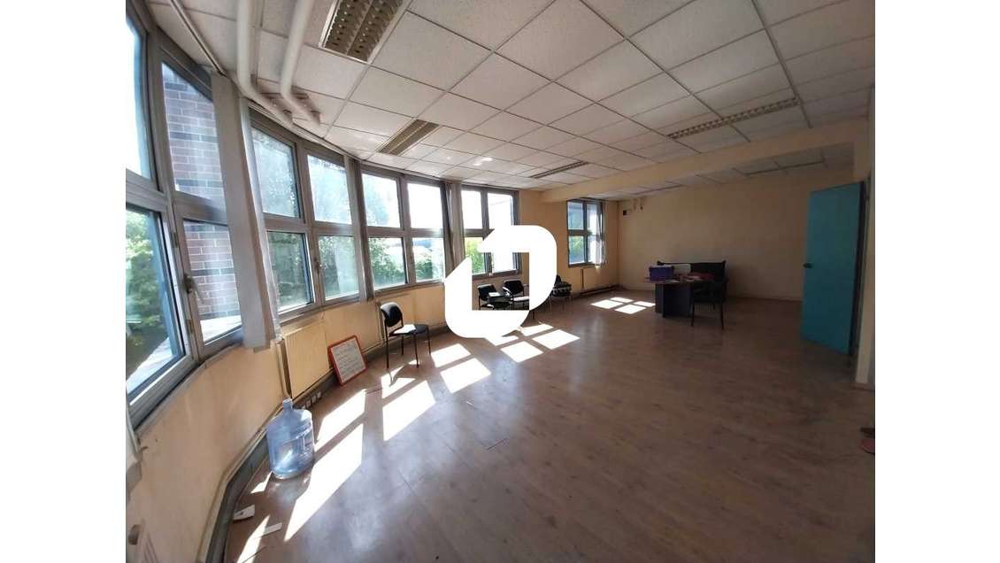 A louer Bureaux 83m² Villiers sur marne