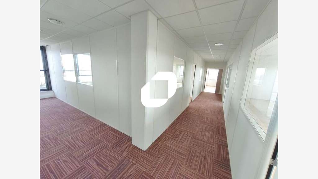 A louer Bureaux 4645m² Villiers sur marne