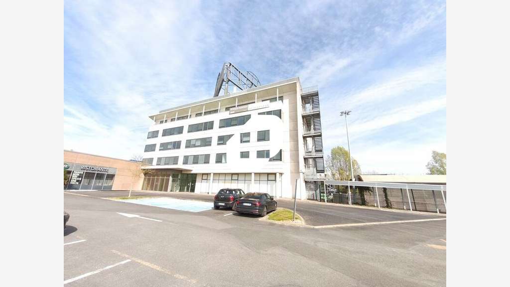 A louer Bureaux 4645m² Villiers sur marne