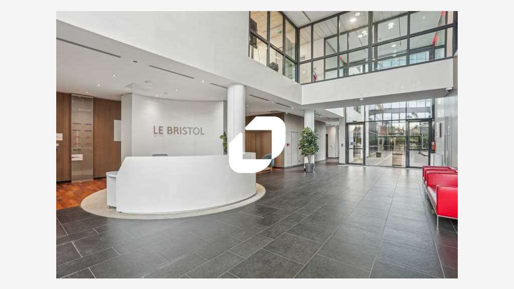 A louer Bureaux 971m² Vincennes