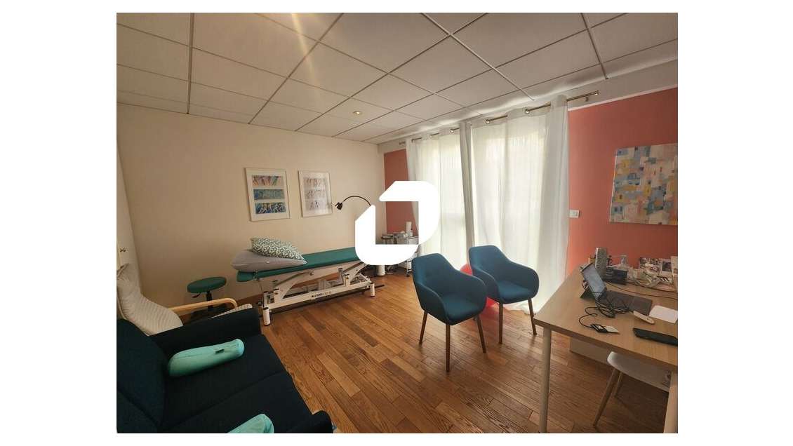 A louer Bureaux 70m² Viroflay