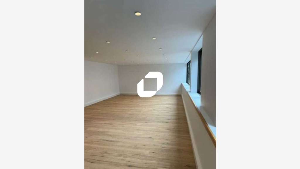 A louer Bureaux 105m² Viroflay