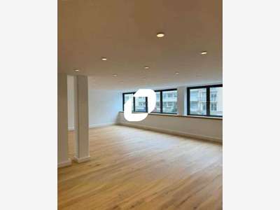 A louer Bureaux 105m² Viroflay