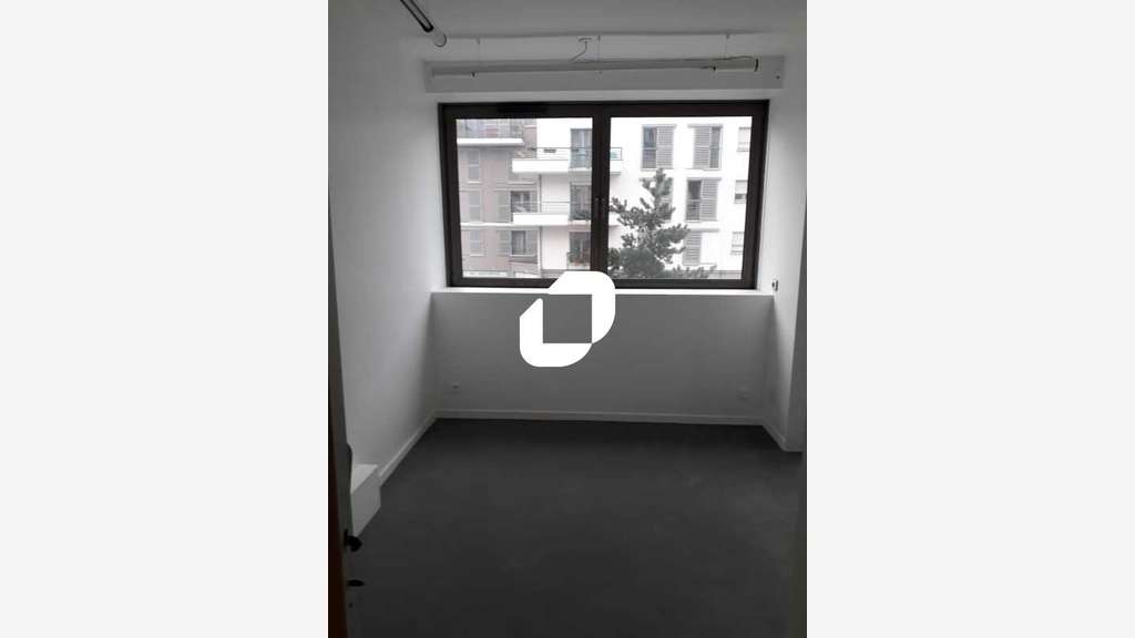 A louer Bureaux 59m² Viroflay