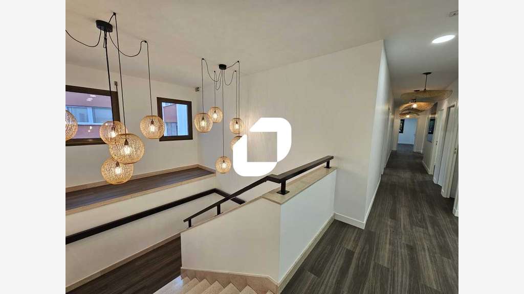 A louer Bureaux 51m² Viroflay
