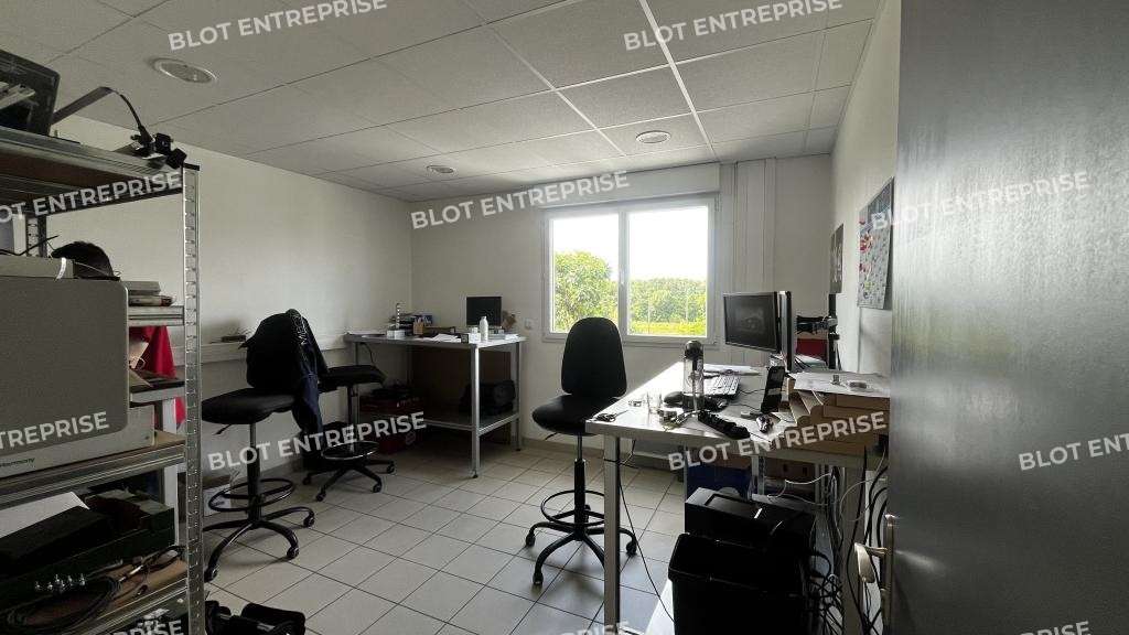 A louer bureaux 215m² à Vitré
