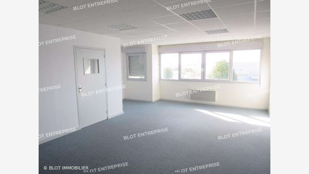 A louer bureaux 72m² R+1 à Vitré