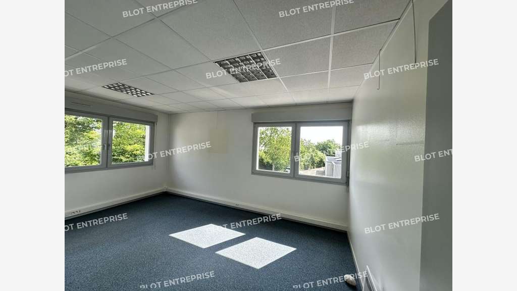 Location bureaux 70m² au Sud de Vitré