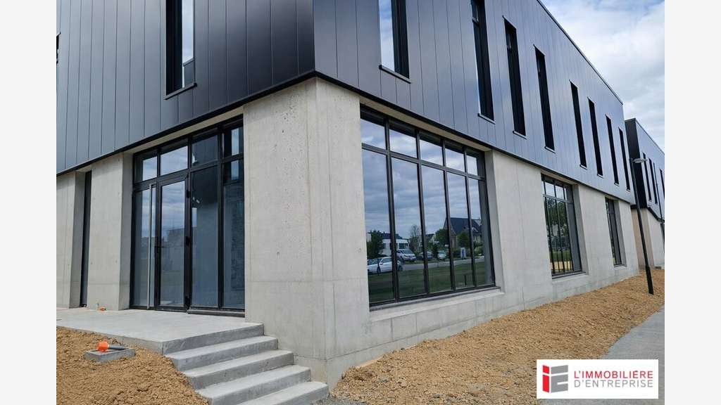 Location bureau 50m² à Vitré route de la Guerche