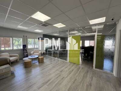 A louer bureaux 450m² Vitrolles ZAC la Couperigne