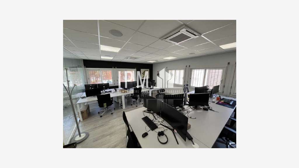 A louer bureaux 450m² Vitrolles ZAC la Couperigne
