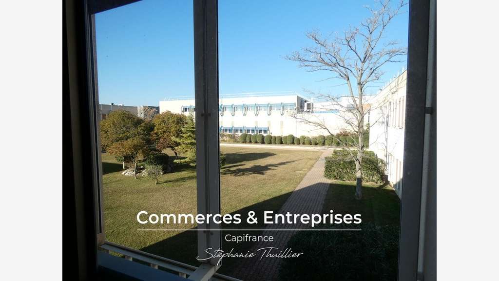 Loue bureaux 205m² avec stationnements Vitrolles