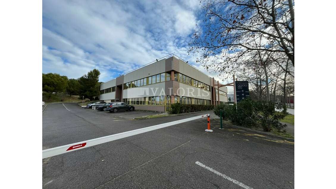 VITROLLES - BUREAUX à louer
