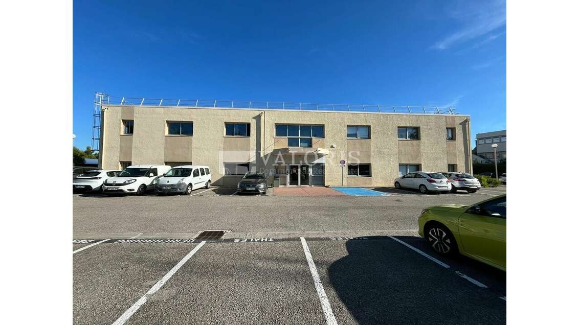 VITROLLES - BUREAUX à louer