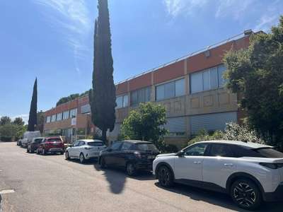 VITROLLES - BUREAUX à louer