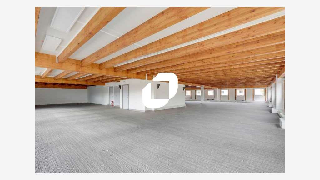 A louer Bureaux 356m² Vitry sur seine