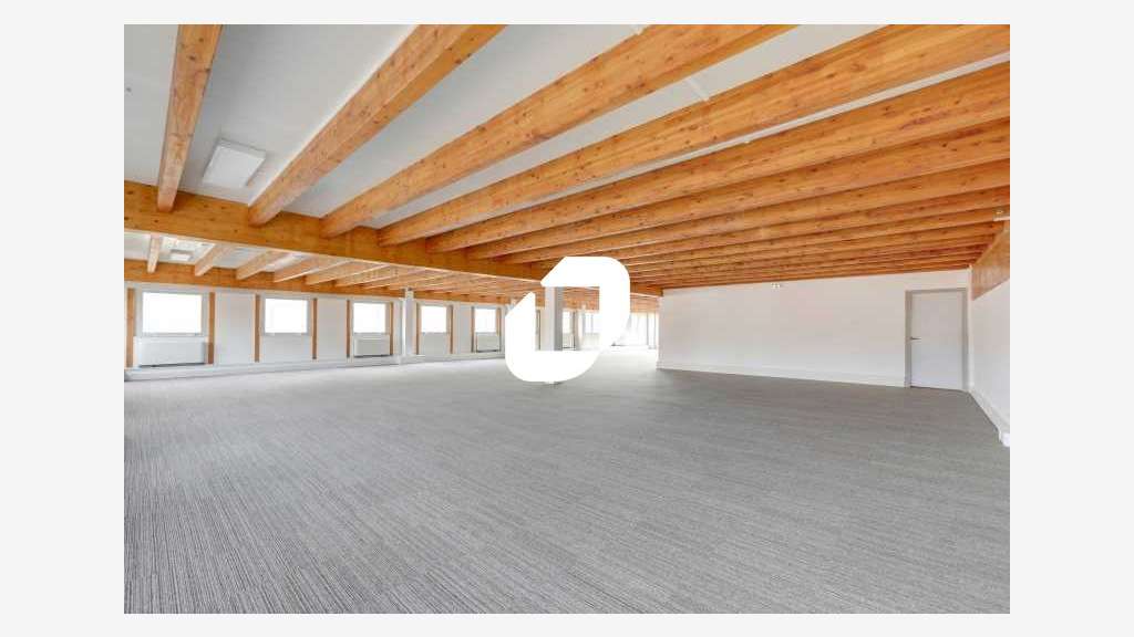 A louer Bureaux 356m² Vitry sur seine