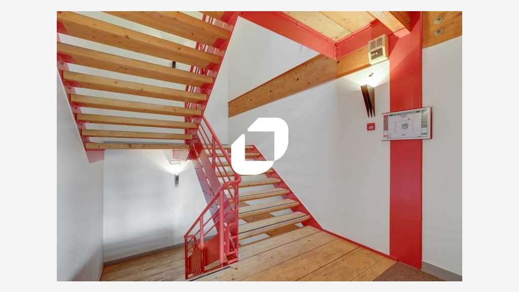 A louer Bureaux 356m² Vitry sur seine