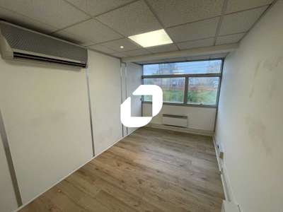 A louer Bureaux 107m² Vitry sur seine