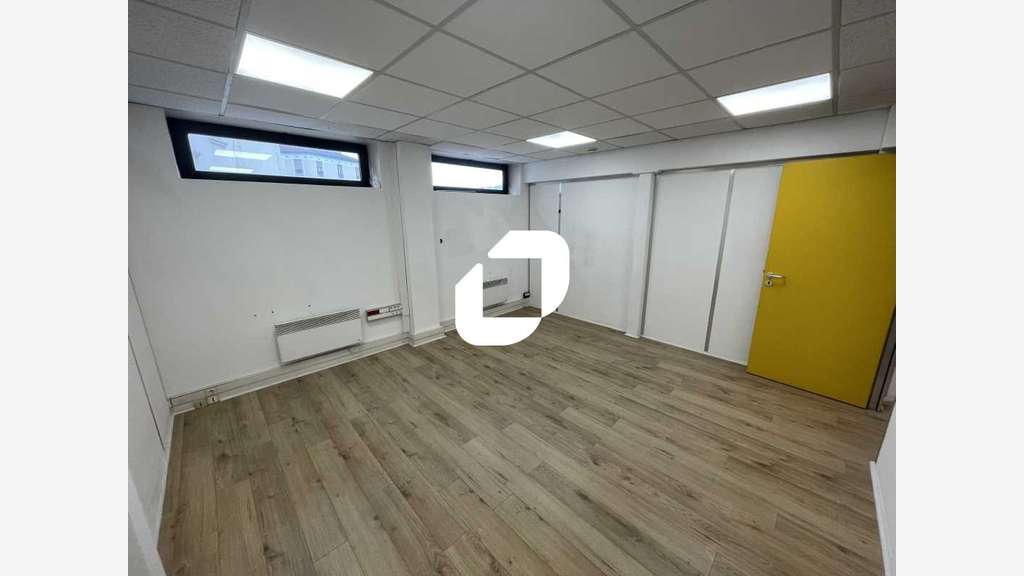 A louer Bureaux 252m² Vitry sur seine