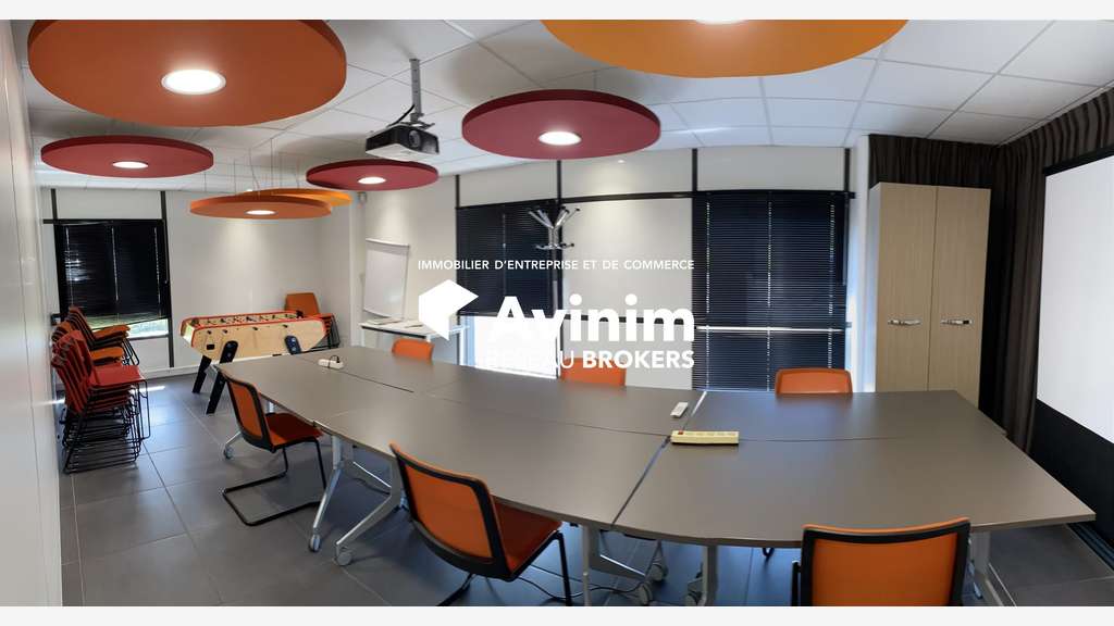 Bureaux 195m² privatifs Voiron Zone du Parvis II