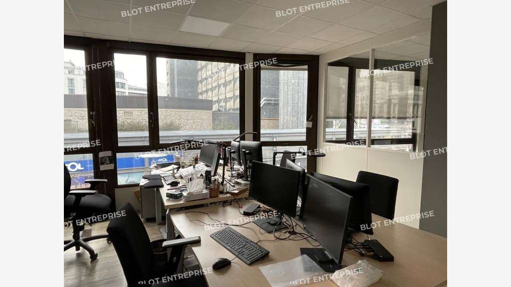 A louer bureaux 555m² quartier emblématique Rennes