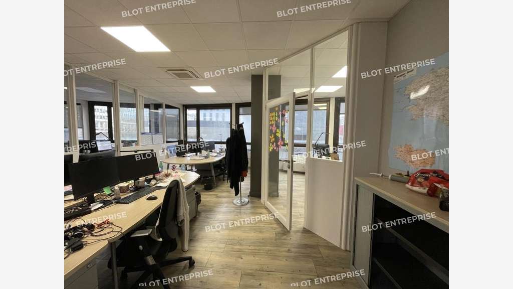 A louer bureaux 555m² quartier emblématique Rennes