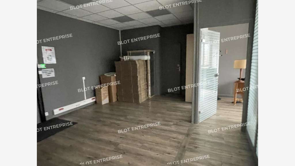 A louer bureaux 555m² quartier emblématique Rennes