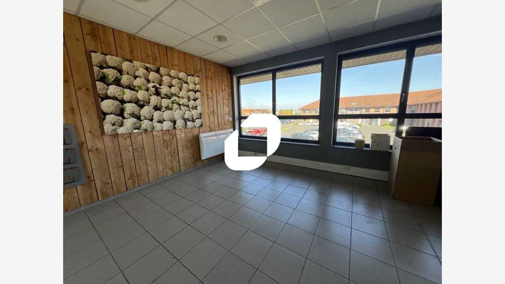 A louer Bureaux 1448m² Wambrechies