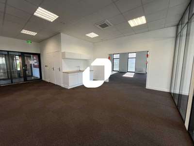 A louer Bureaux 1448m² Wambrechies