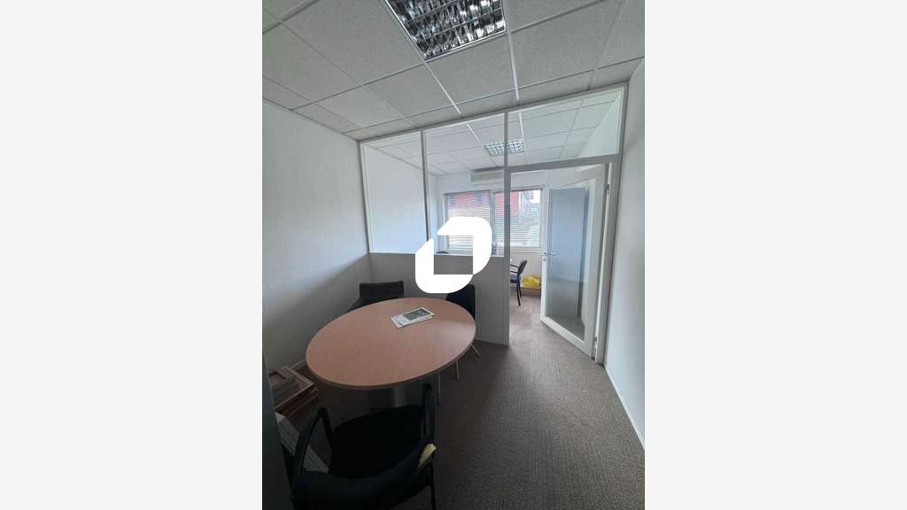 A louer Bureaux 396m² Wambrechies