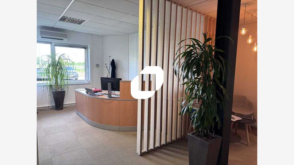 A louer Bureaux 396m² Wambrechies