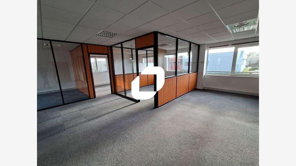 A louer Bureaux 172m² Wambrechies