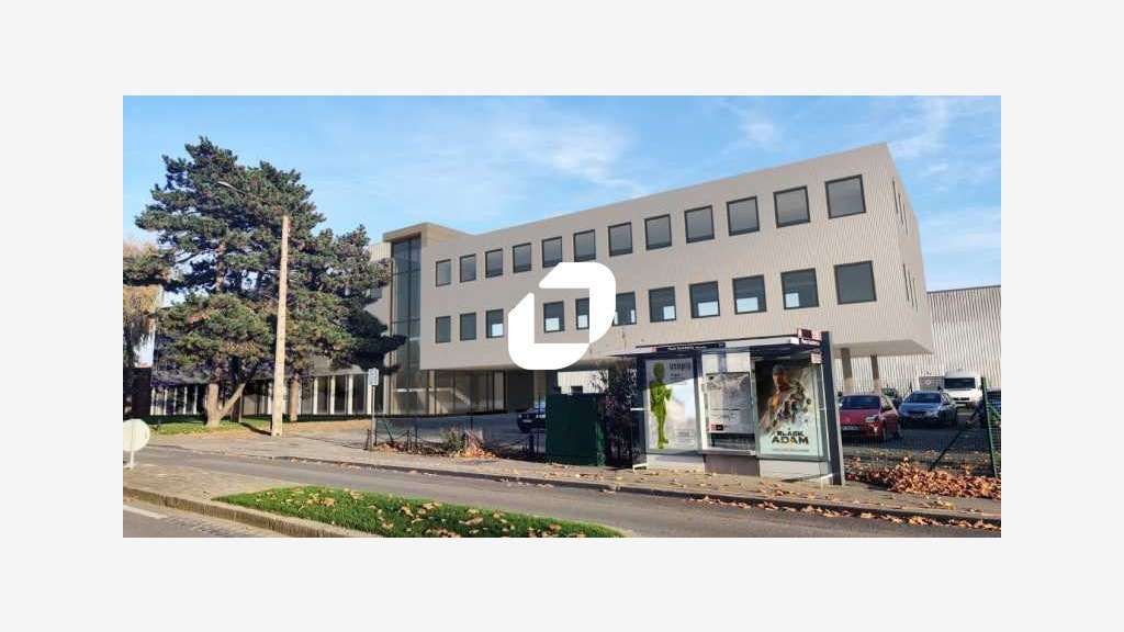 A louer Bureaux 135m² Wasquehal