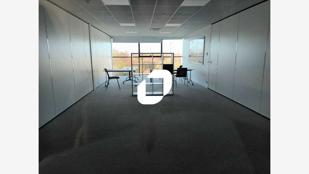 A louer Bureaux 444m² Wasquehal