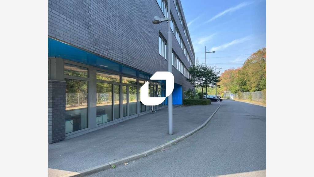 A louer Bureaux 350m² Wasquehal